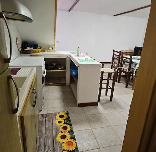 Apartamento Bel Seminterrato Con Finestre